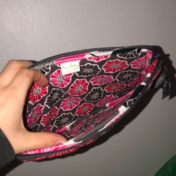 ipad case - Picture 3 of 3